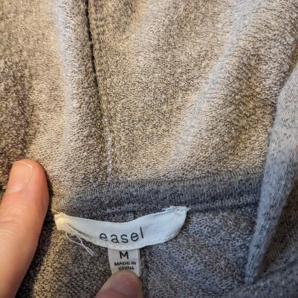 Easel light brown sweatshirt - Picture 2 of 4